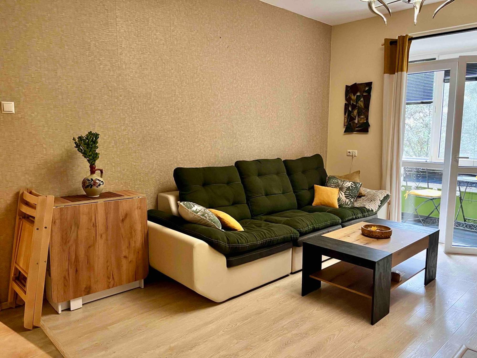 Cozy 2Br Oasis In Central Burgas Exterior photo