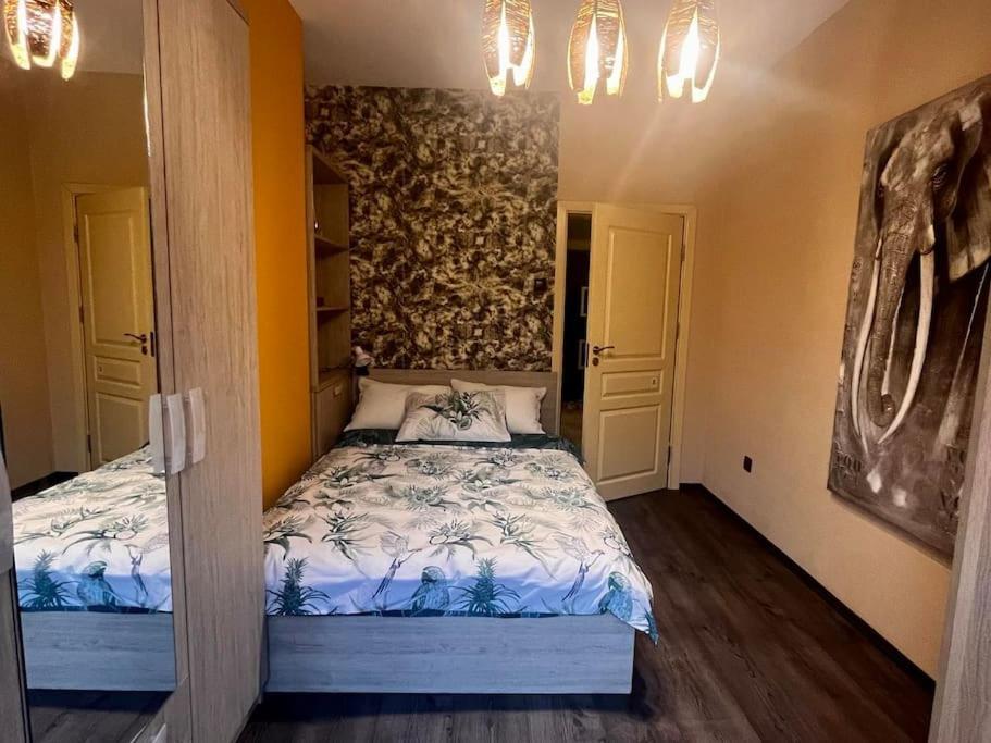 Cozy 2Br Oasis In Central Burgas Exterior photo